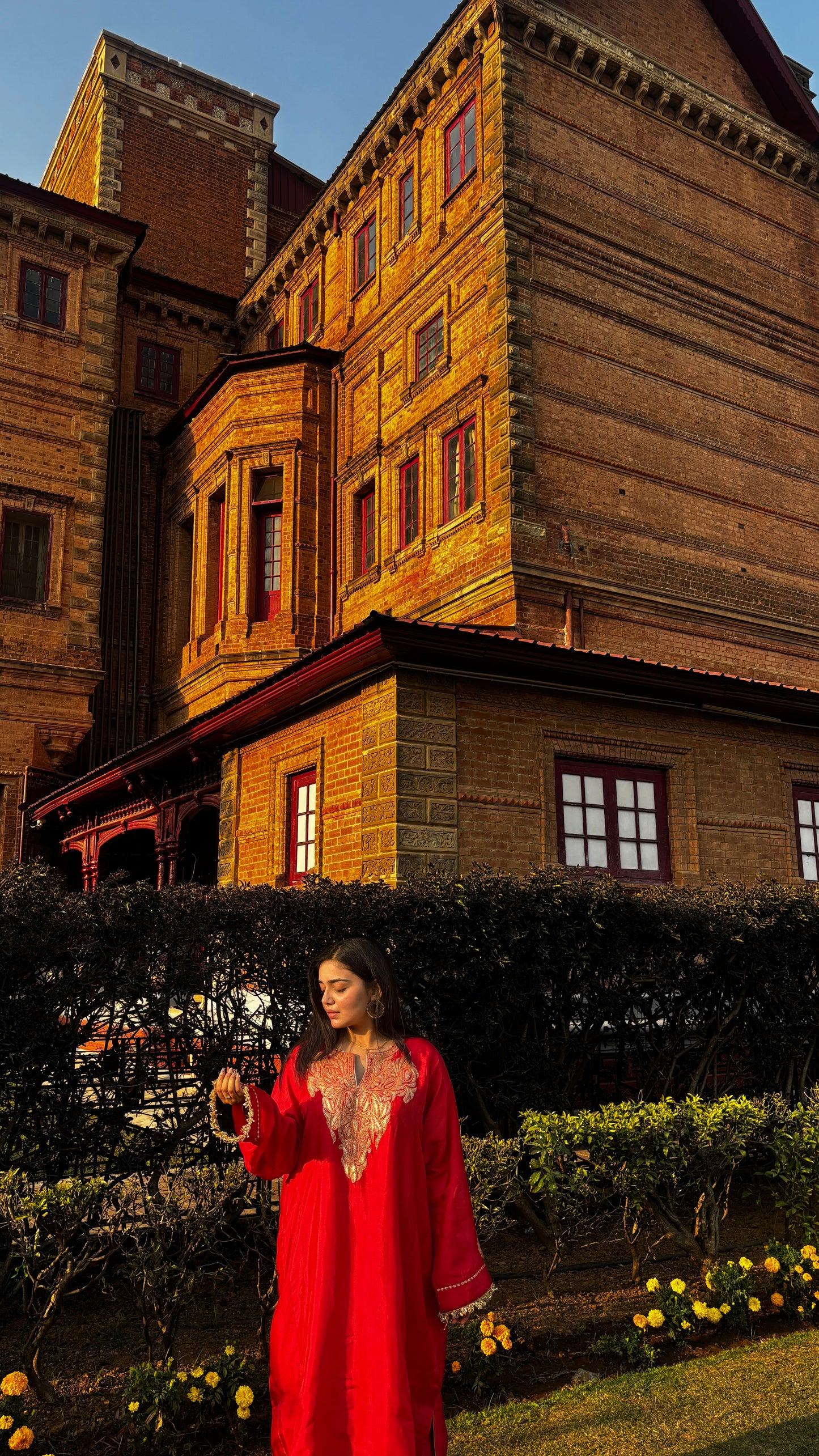 Laal ishq