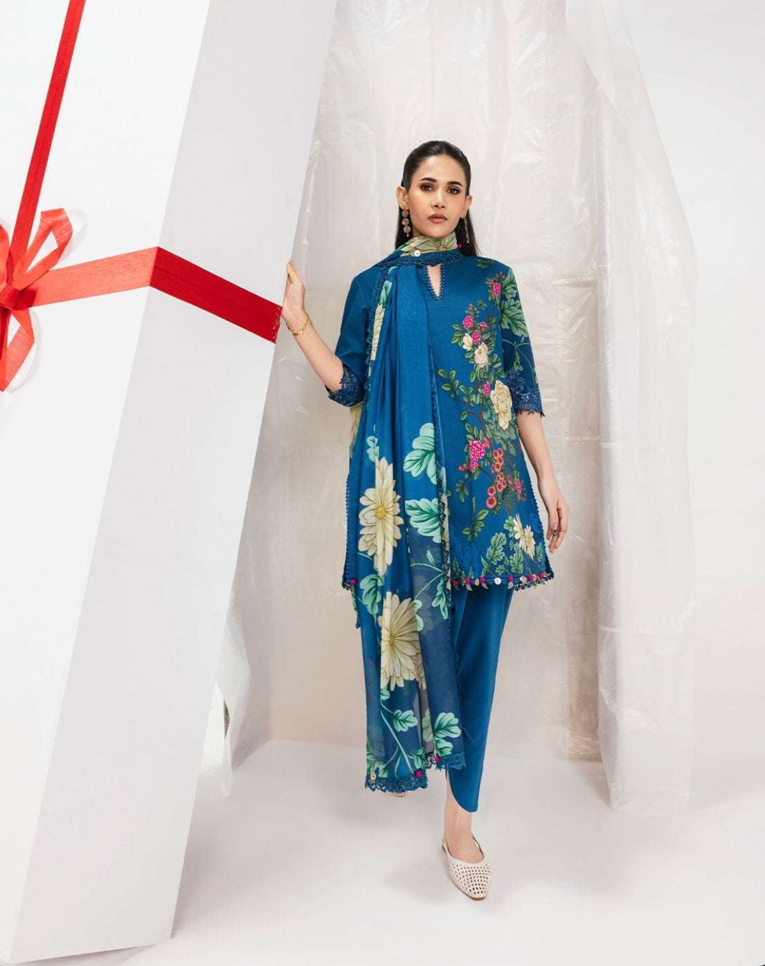 3 Pc Unstitched Embroidered Lawn Suit | m/basics BY MARIA.B