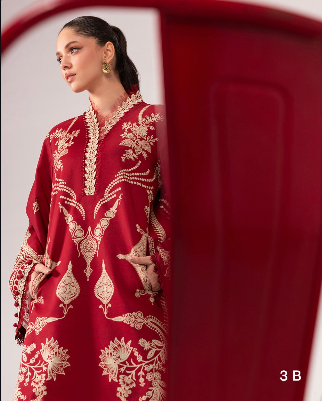 3 Pc Unstitched Embroidered Lawn Suit | m/basics BY MARIA.B
