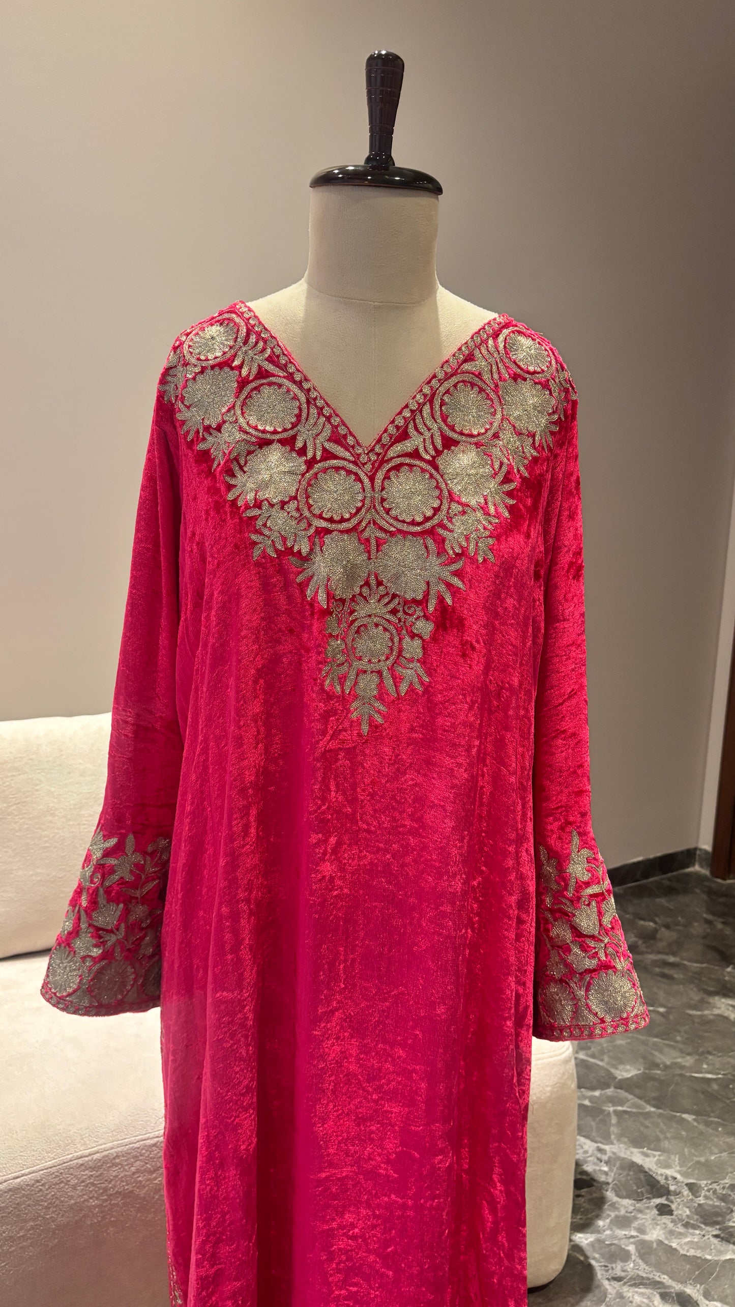Kashmiri Makhmal Phiran in Hot Pink with Tilla Embroidery
